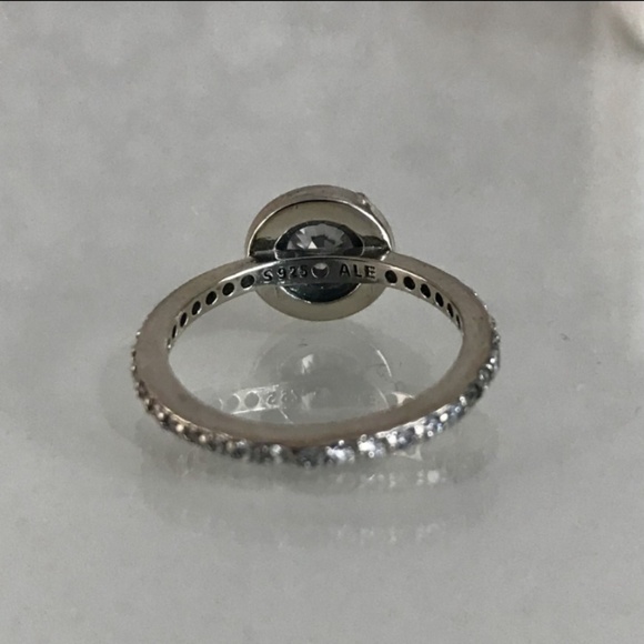 Pandora Ring Size 6.5 - Picture 3 of 4
